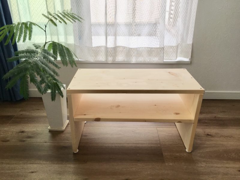 初心者でもできるサイドテーブルの作り方 カンタンdiy 木材塗装 予算もご紹介 Relax Home 川崎市の整理収納アドバイザー